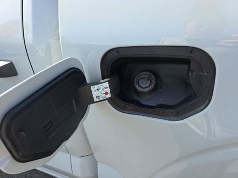 Certified 2023 Ford F150 XLT AWD/4WD image 15