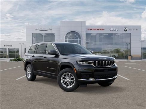 New 2025 Jeep Grand Cherokee L Laredo image 5