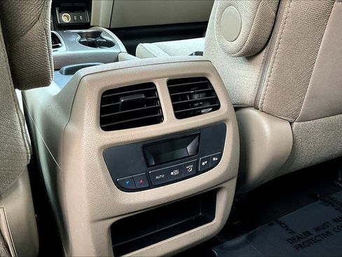 Used 2017 Honda Pilot EX image 33