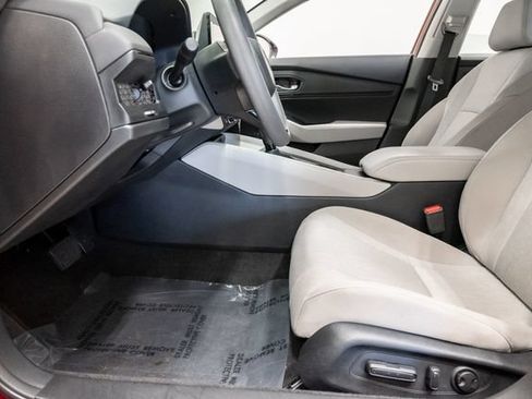 Used 2025 Honda Accord SE image 10