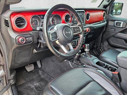 Used 2022 Jeep Gladiator Rubicon w/ LED Lighting Group AWD/4WD image 10