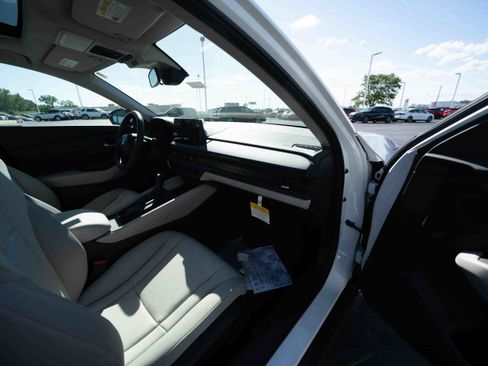 New 2026 Honda Accord SE image 25