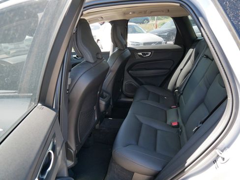 Certified 2025 Volvo XC60 B5 Plus AWD/4WD image 11