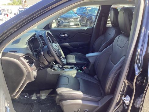 Used 2021 Jeep Cherokee Limited w/ Elite Package AWD/4WD image 13