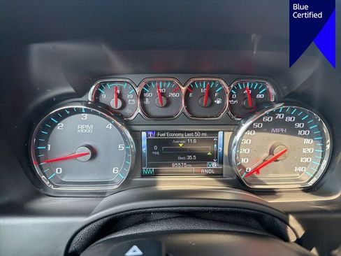 Used 2019 Chevrolet Suburban LT AWD/4WD image 14