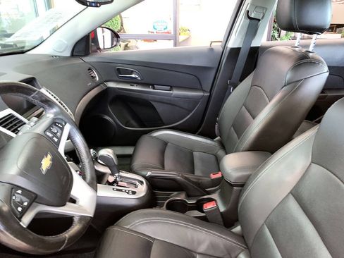 Used 2015 Chevrolet Cruze LT FWD image 10