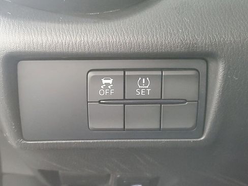 Used 2017 FIAT 124 Spider Classica image 26