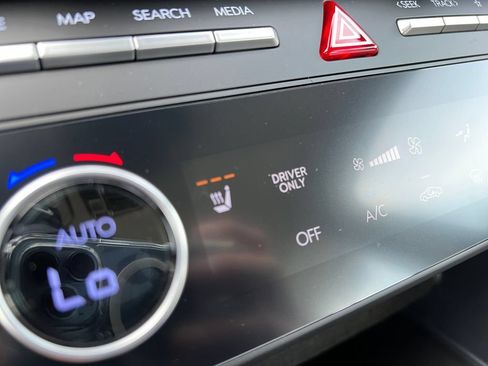 New 2025 Hyundai Sonata SEL FWD image 7