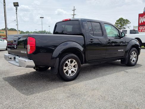 Used 2010 Suzuki Equator Sport image 7