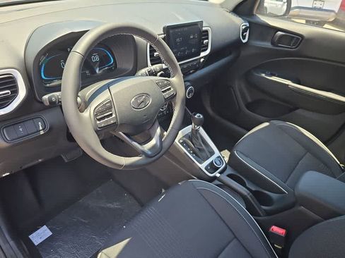 New 2026 Hyundai Venue SEL FWD image 16