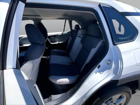 Certified 2022 Toyota RAV4 XLE w/ Convenience Package AWD/4WD image 20
