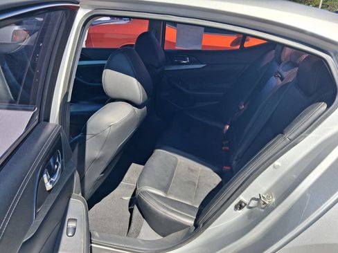 Used 2017 Nissan Maxima 3.5 SV FWD image 10