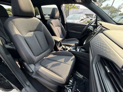 Used 2025 Subaru Forester Premium AWD/4WD image 26