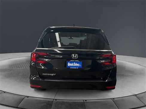 Certified 2024 Honda Odyssey Sport image 4