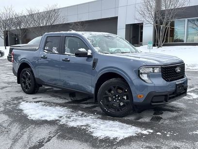 New 2025 Ford Maverick XLT w/ XLT Luxury Package