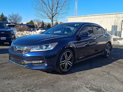 Used 2017 Honda Accord Sport Special Edition image 3