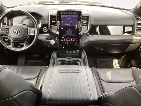 Used 2025 RAM 1500 Limited AWD/4WD image 4