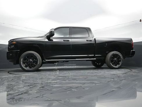 New 2026 RAM 2500 Tradesman AWD/4WD image 48