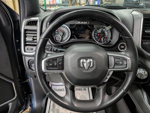 Used 2022 RAM 1500 Laramie w/ Sport Appearance Package AWD/4WD image 17