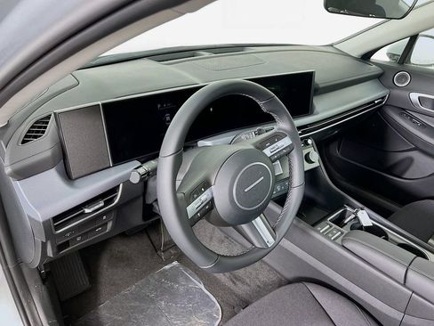 Certified 2026 Hyundai Sonata SEL FWD image 8