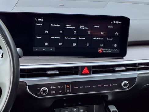 Used 2025 Kia Sorento SX Prestige w/ Sage Leather Package image 16