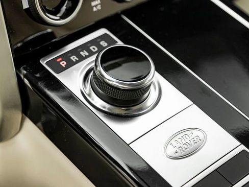 Used 2020 Land Rover Range Rover Long Wheelbase HSE image 20