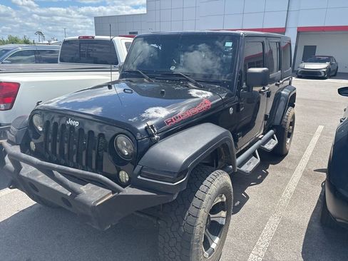 Used 2012 Jeep Wrangler Unlimited Rubicon w/ Connectivity Group image 7