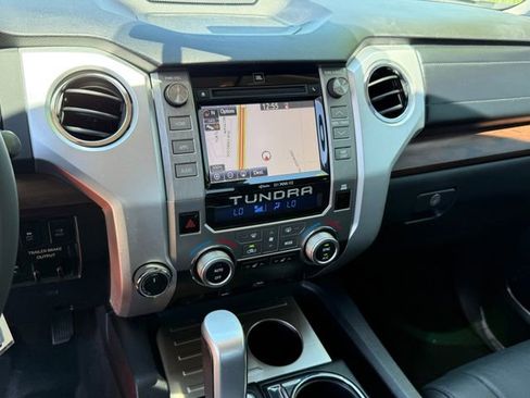 Used 2019 Toyota Tundra Limited w/ Limited Premium Package AWD/4WD image 15