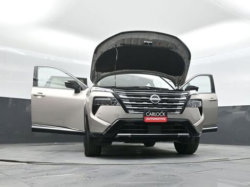 New 2026 Nissan Rogue Platinum image 64