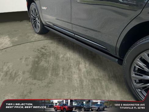 Used 2024 Cadillac Escalade V w/ LPO, ONYX Package AWD/4WD image 36