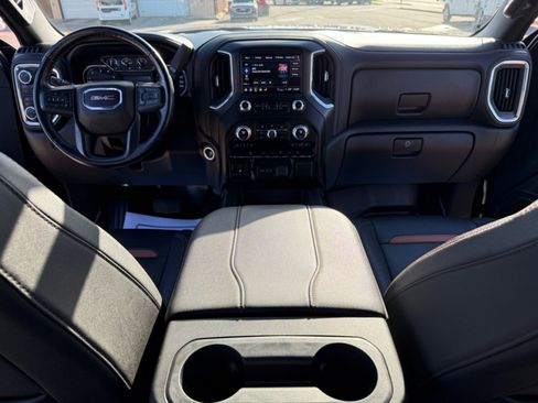 Used 2023 GMC Sierra 2500 AT4 image 19