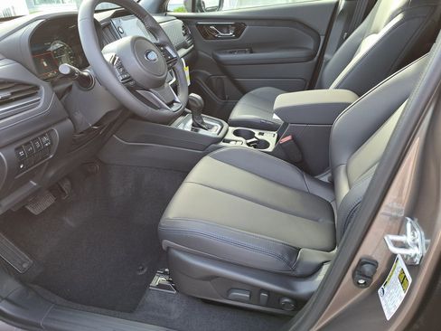 New 2025 Subaru Forester Limited image 14