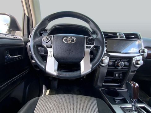 Used 2018 Toyota 4Runner SR5 RWD image 6