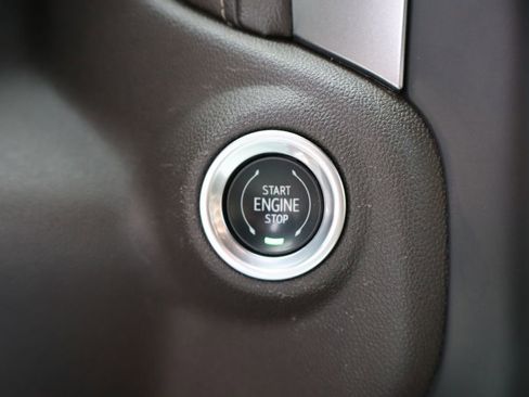 Used 2019 Chevrolet Silverado 1500 LTZ image 21