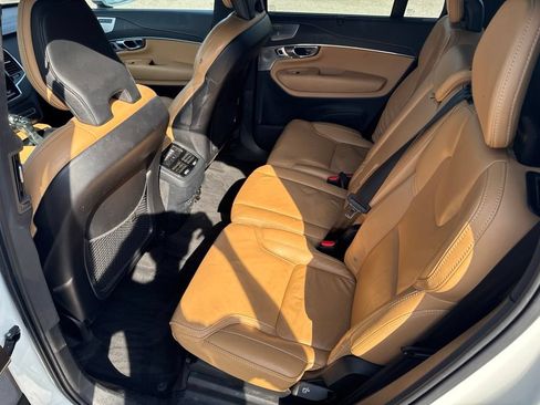 Used 2022 Volvo XC90 T6 Inscription w/ Advanced Package AWD/4WD image 6