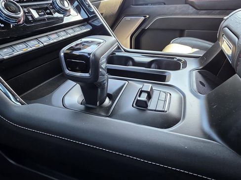 Used 2024 GMC Sierra 1500 AT4X w/ AT4X AEV Edition AWD/4WD image 36