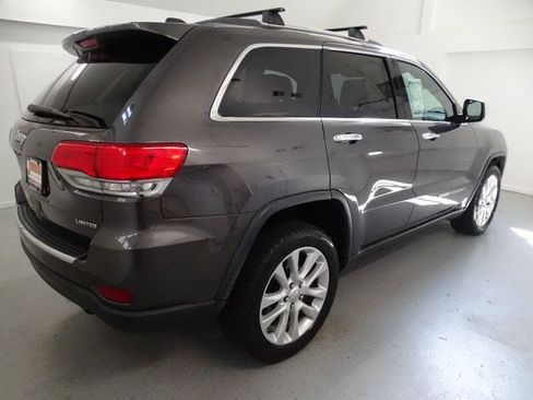 Used 2017 Jeep Grand Cherokee Limited AWD/4WD image 25