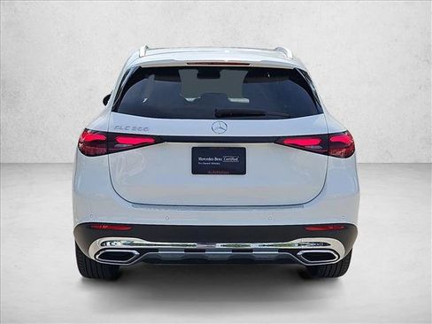 Certified 2026 Mercedes-Benz GLC 300 image 7