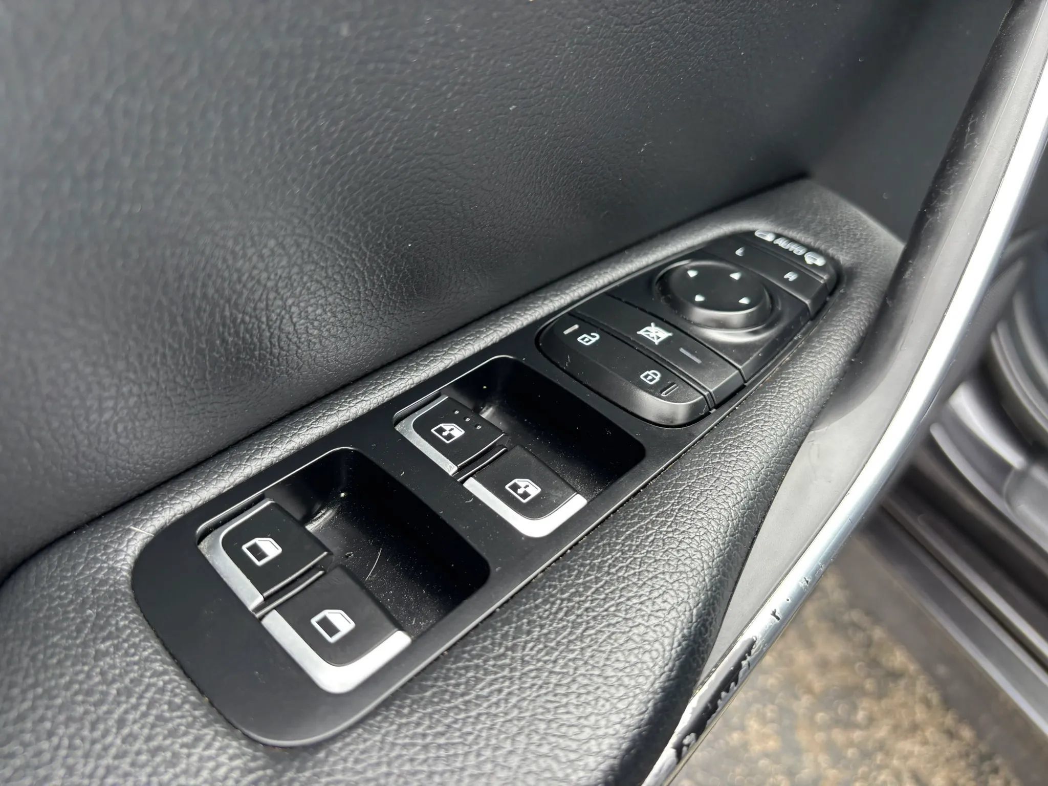 Used 2021 Kia Stinger GT-Line RWD image 52