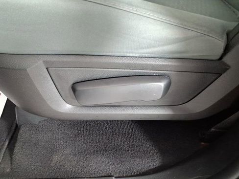 Used 2018 RAM 1500 Express w/ Express Value Package AWD/4WD image 15