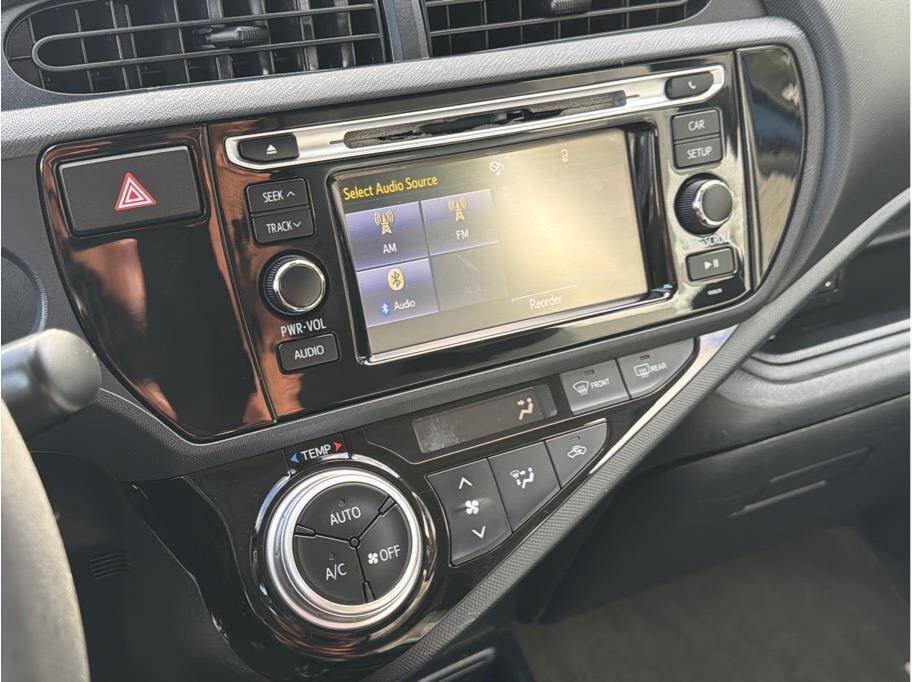Used 2017 Toyota Prius C One FWD image 16