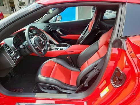 Used 2019 Chevrolet Corvette Grand Sport RWD image 12