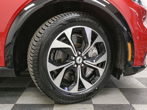 Used 2023 Ford Mustang Mach-E Premium AWD/4WD image 15