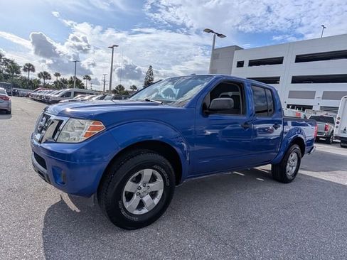Used 2012 Nissan Frontier SV w/ SV Premium Utility Pkg RWD image 3