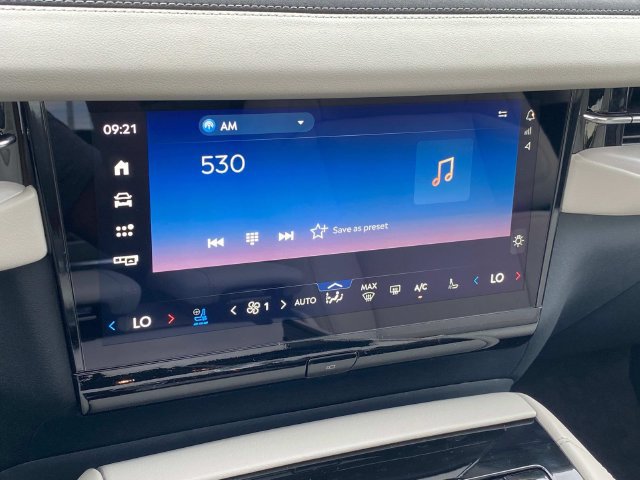 New 2026 Lincoln Navigator Reserve AWD/4WD image 20