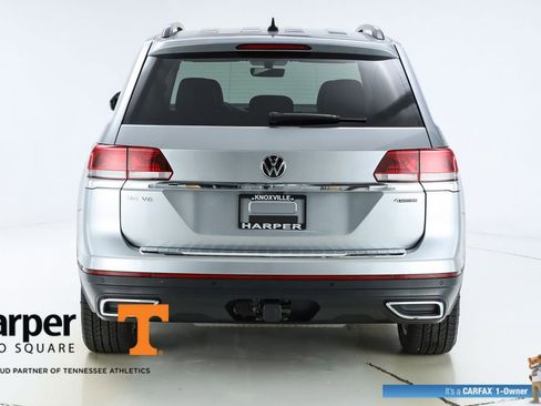 Used 2023 Volkswagen Atlas SE w/ Panoramic Sunroof Package image 48