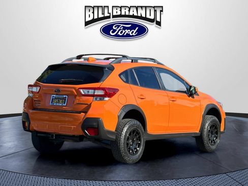 Used 2019 Subaru Crosstrek 2.0i Premium w/ Eyesight System AWD/4WD image 3