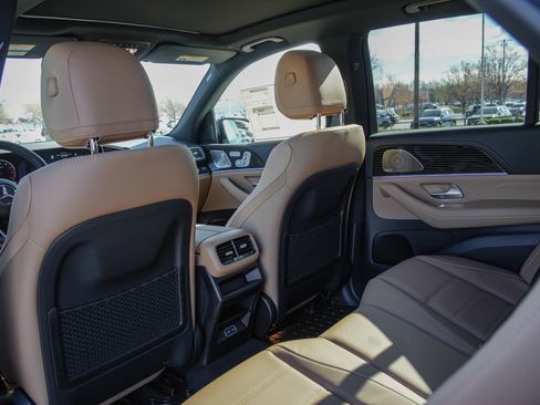 New 2026 Mercedes-Benz GLE 450 4MATIC image 30