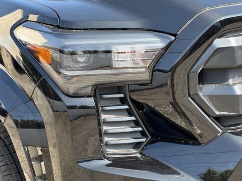 New 2026 Toyota Tacoma SR RWD image 30