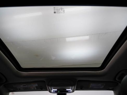 Used 2020 GMC Terrain Denali w/ Denali Premium Package FWD image 27